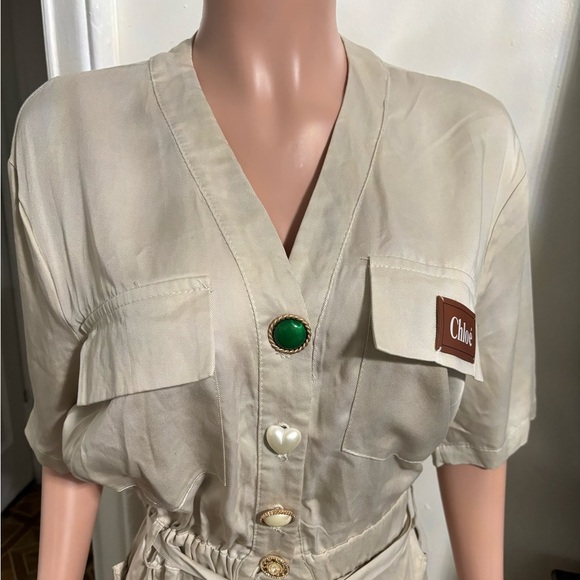 CHLOÉ Women’s Stylish Khaki Button-Up Playsuit - Picture 5 of 16